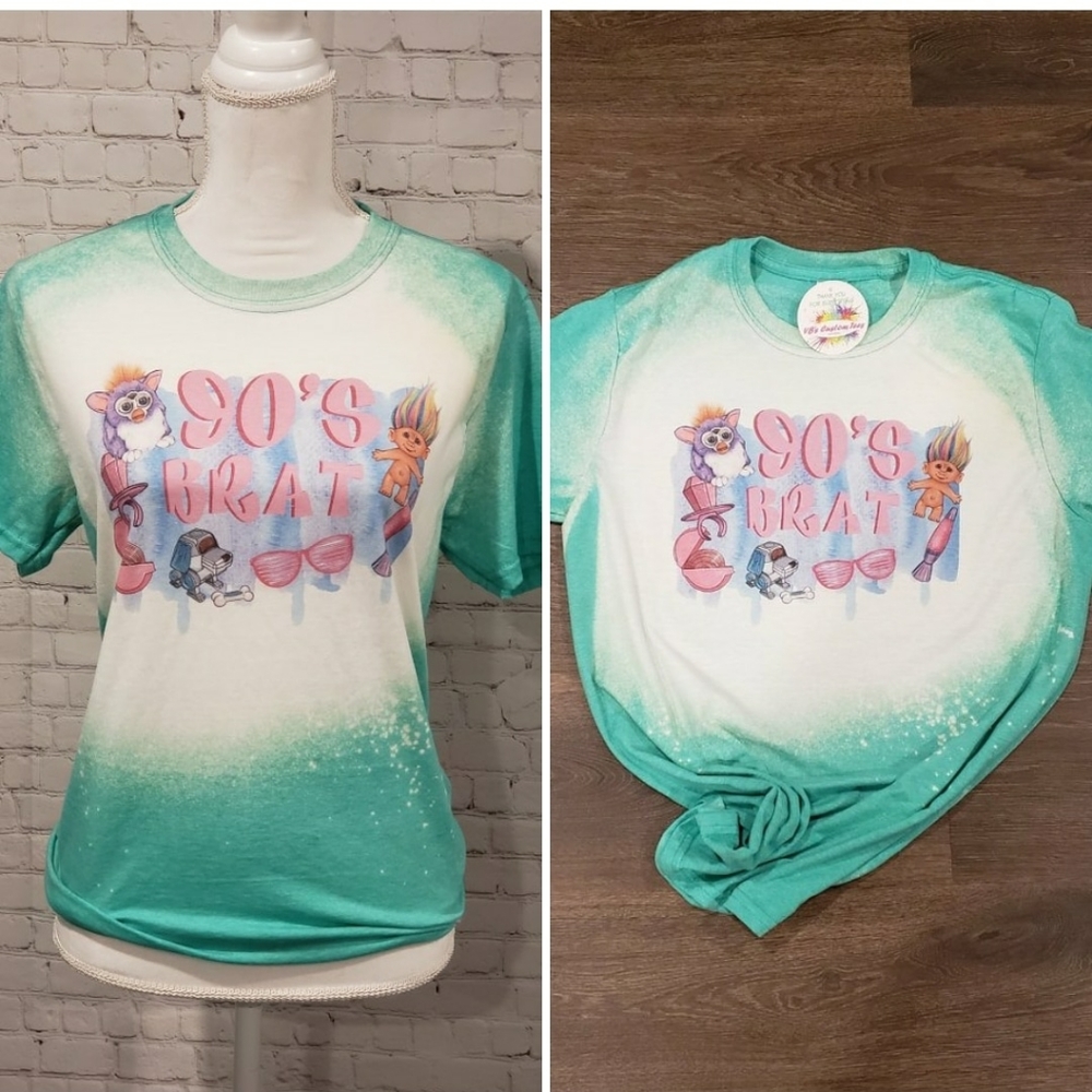 Bleach graphic 90s tee